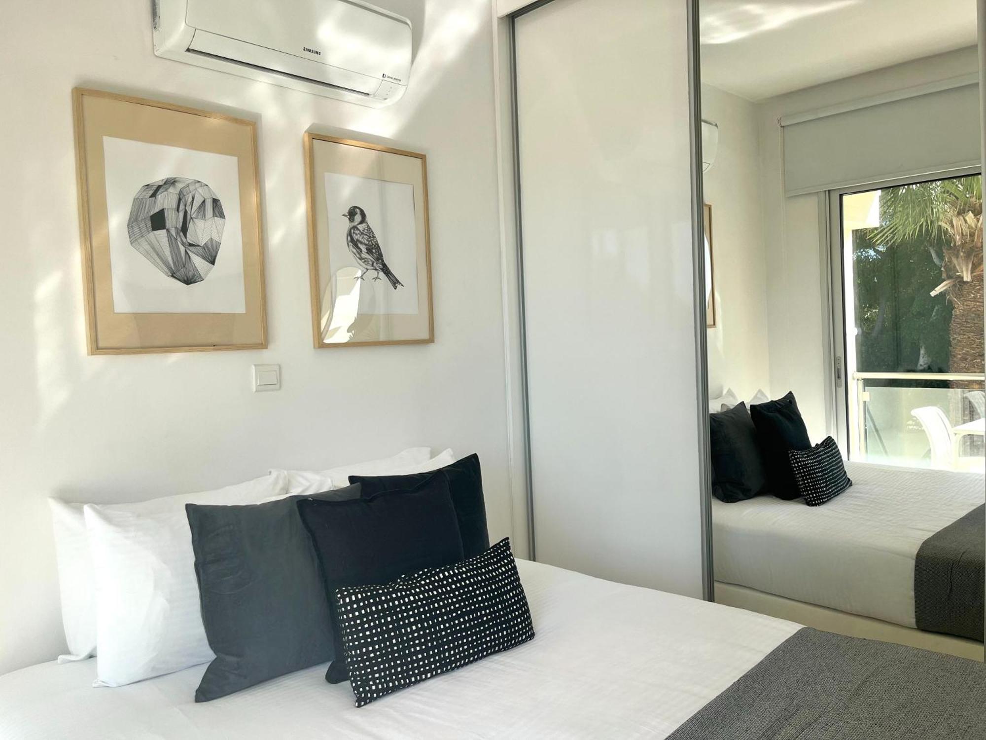 Phaedrus Living Constantinos Seaview Residence Paphos Exterior foto